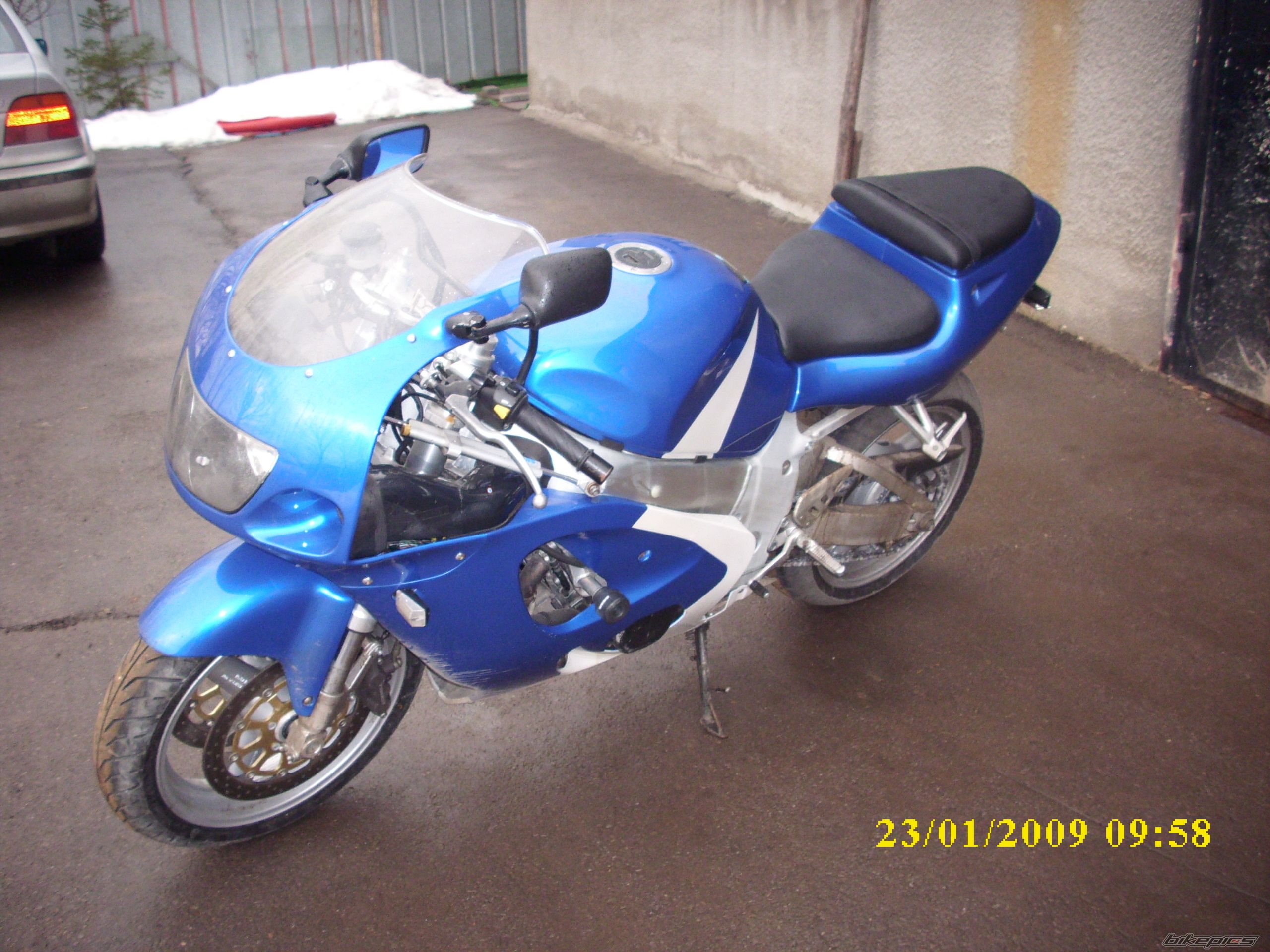 Photo 1549482