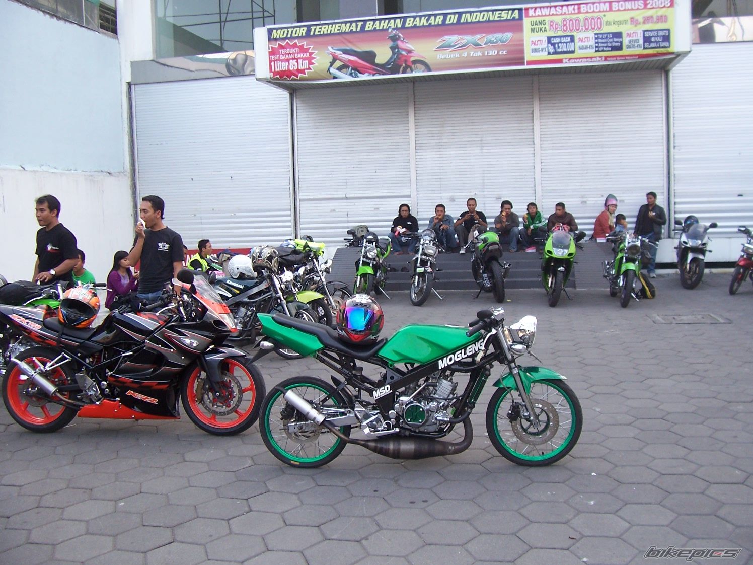Photo 1549498