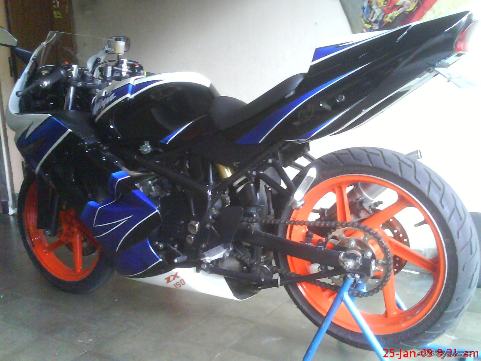 Photo 1549505