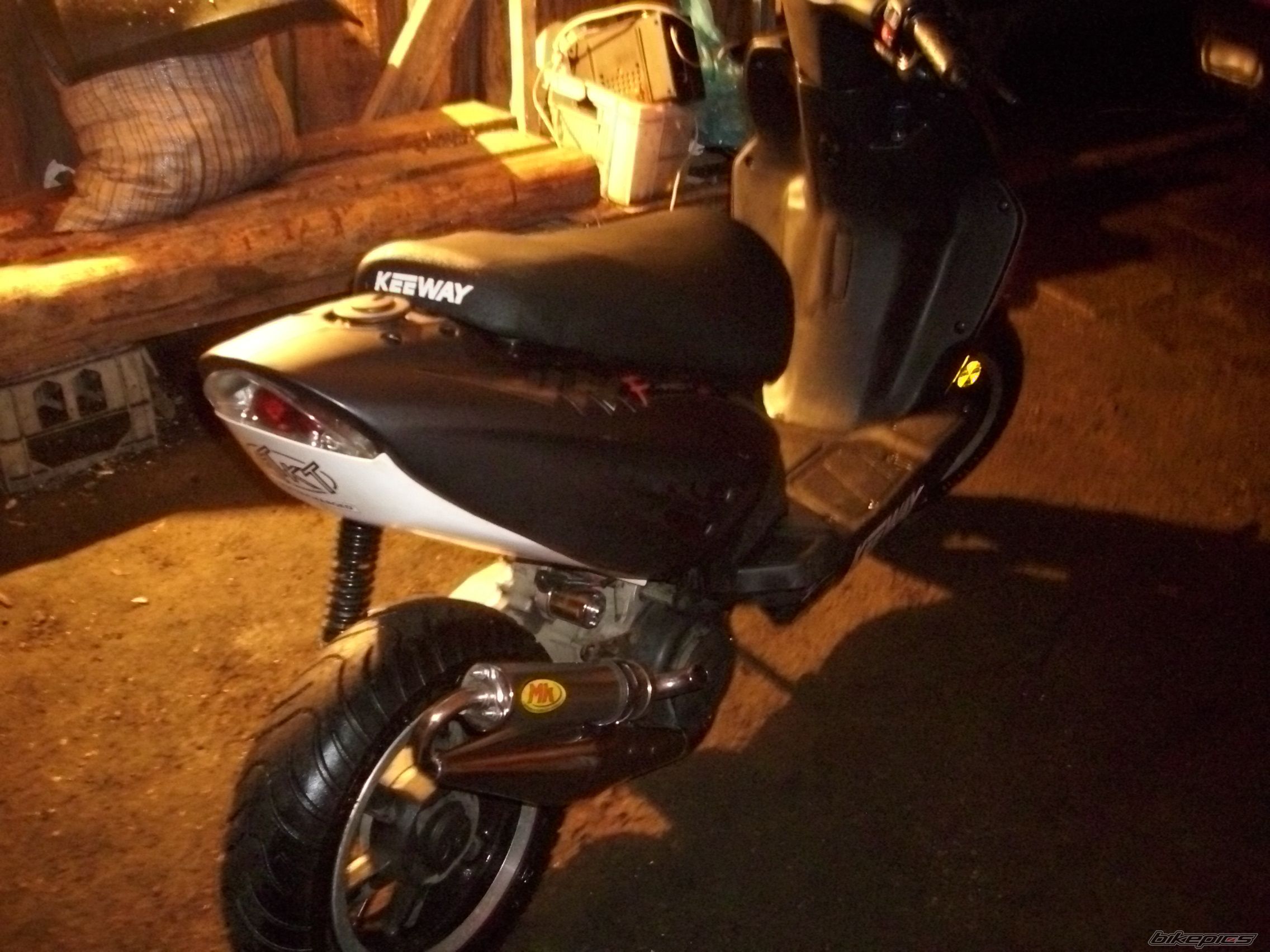 Photo 1549545