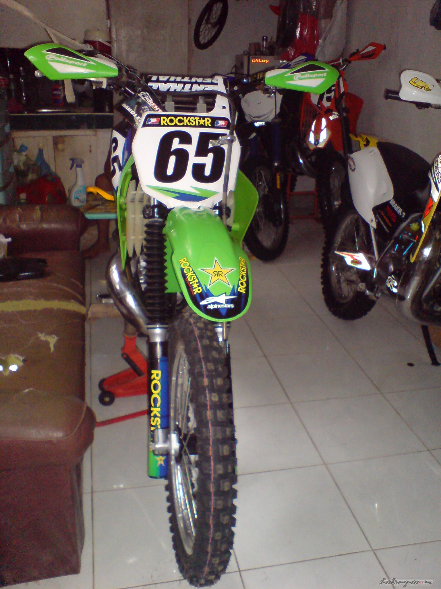 Photo 1549592