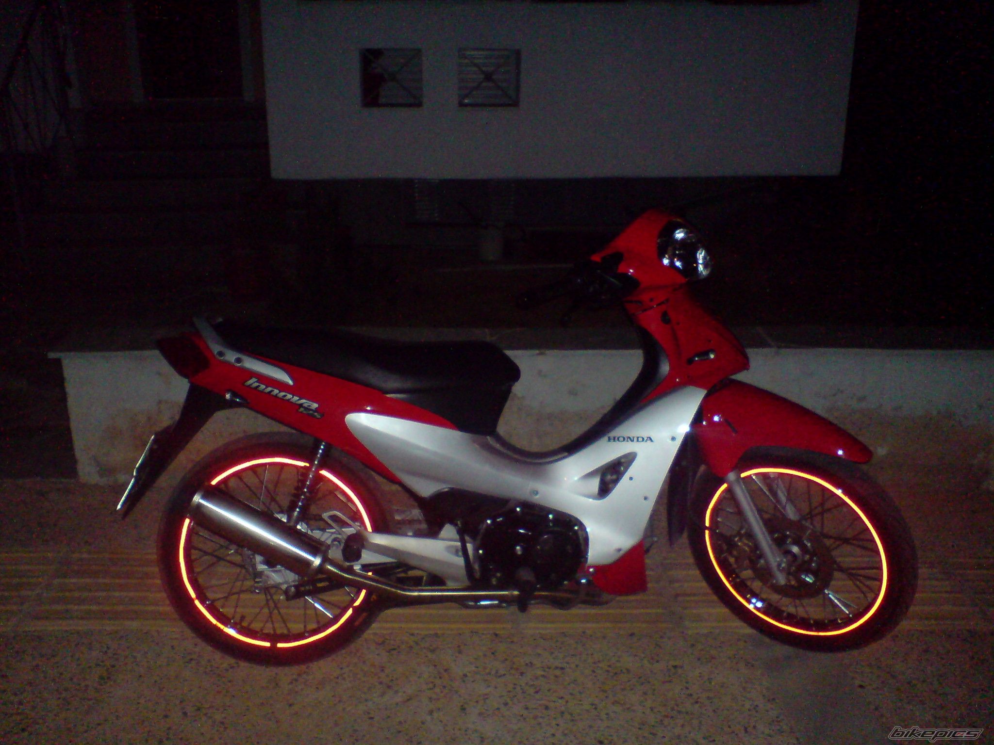 Bike Photo 1549657