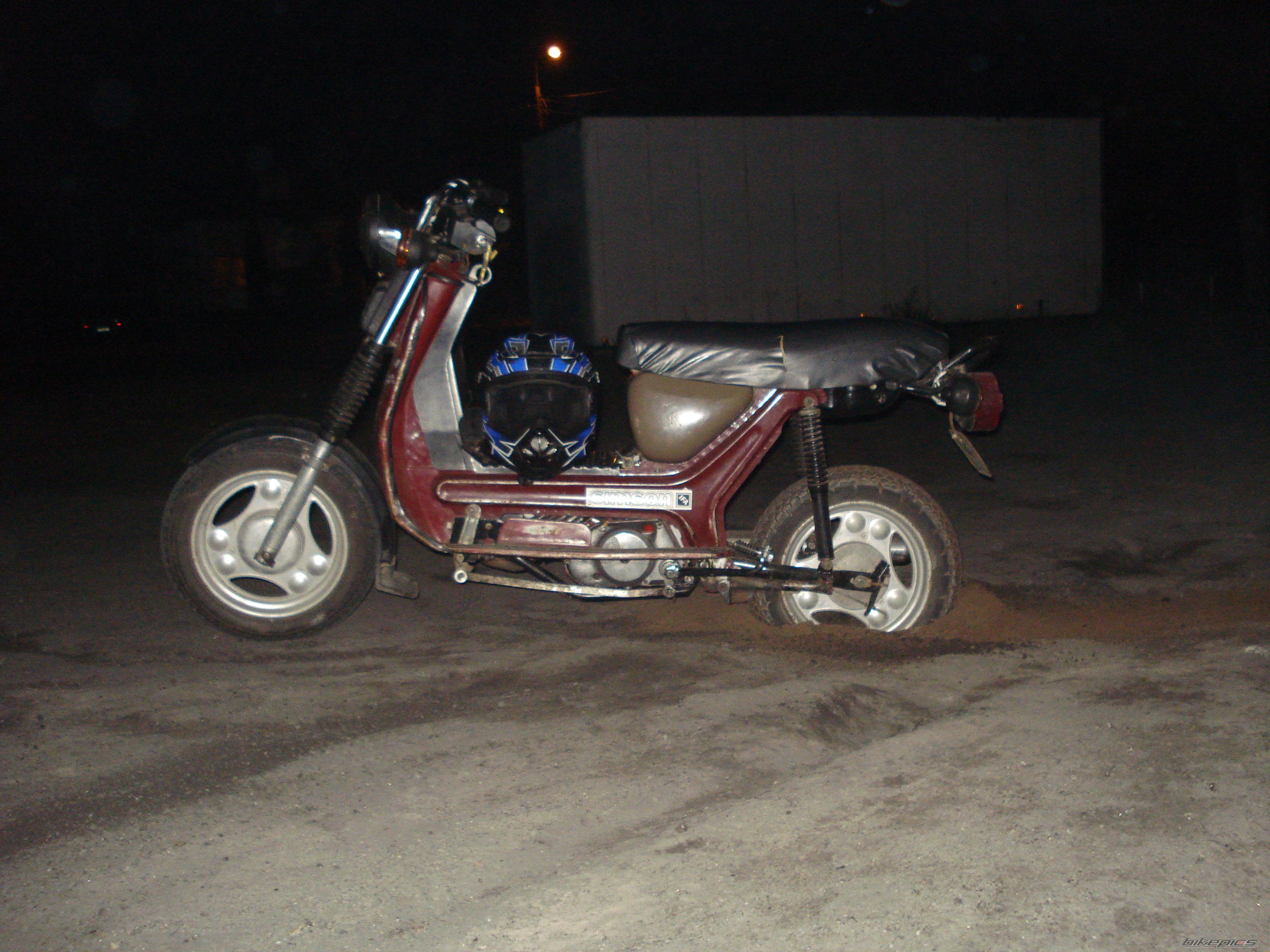 Photo 1549683