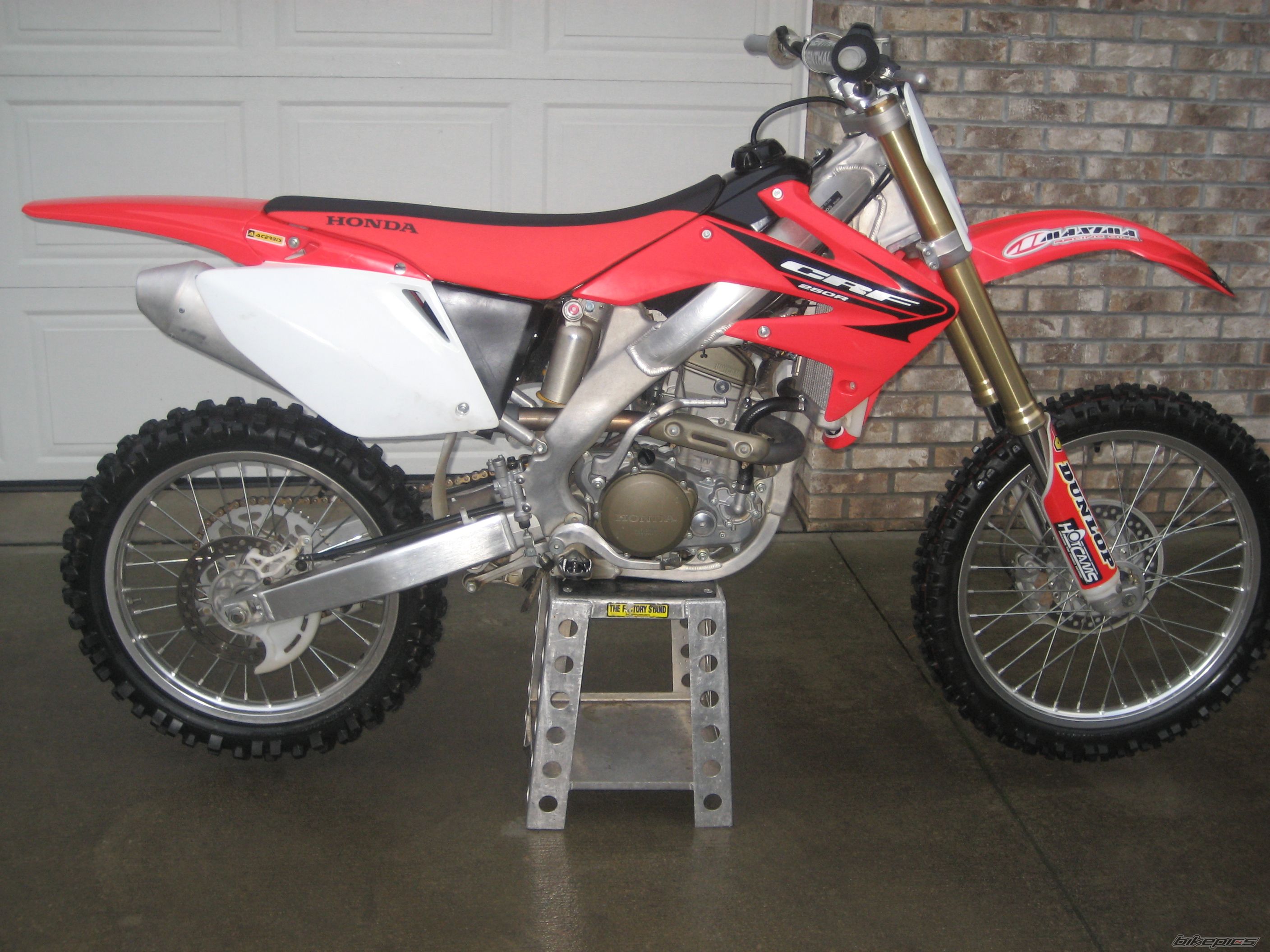 Bike Photo 1549704