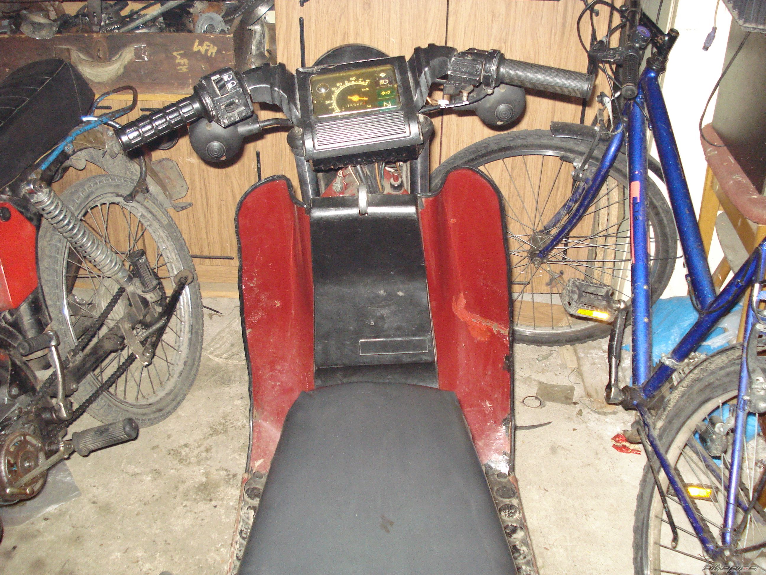 Photo 1549714