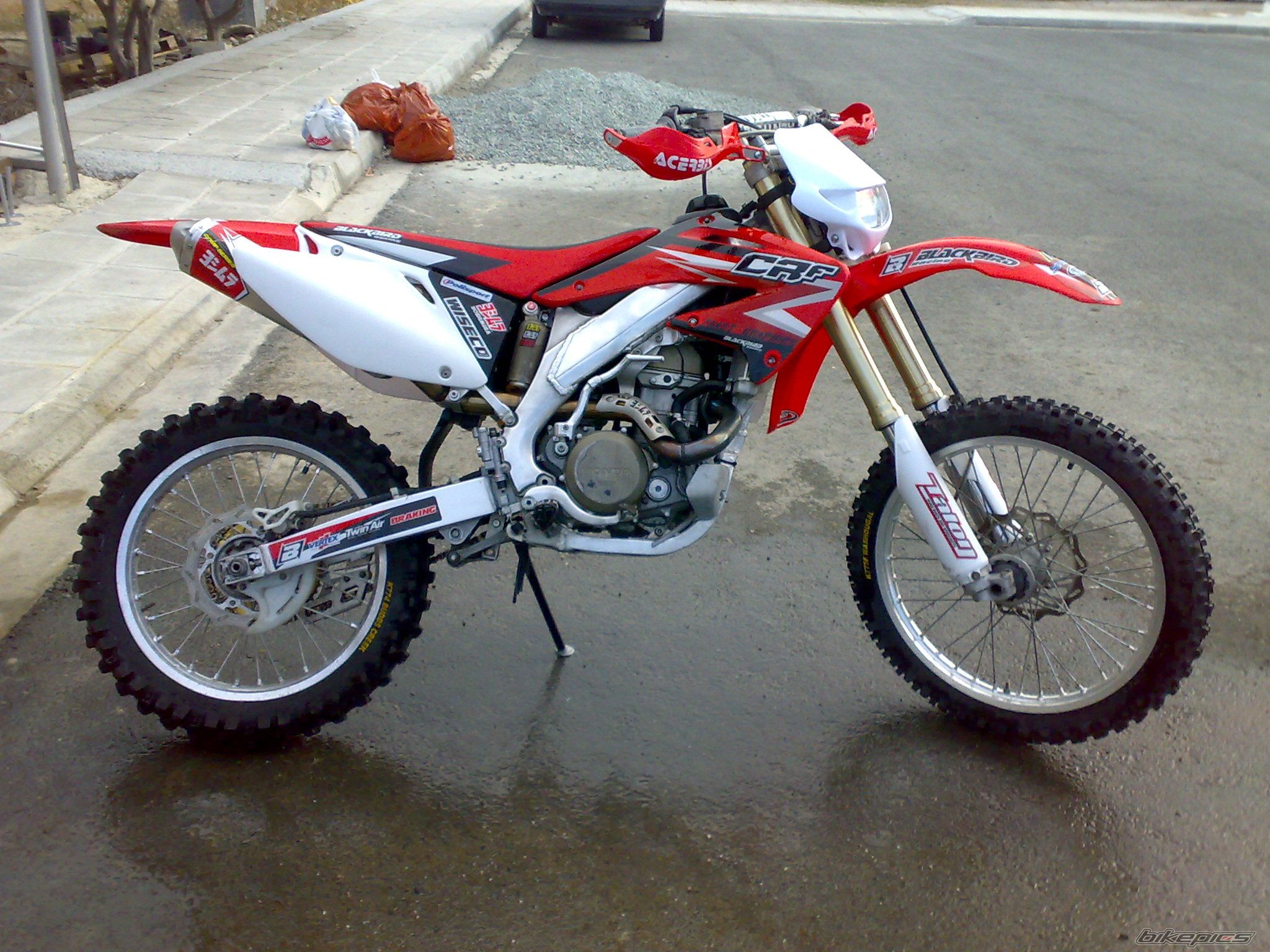 Bike Photo 1549752