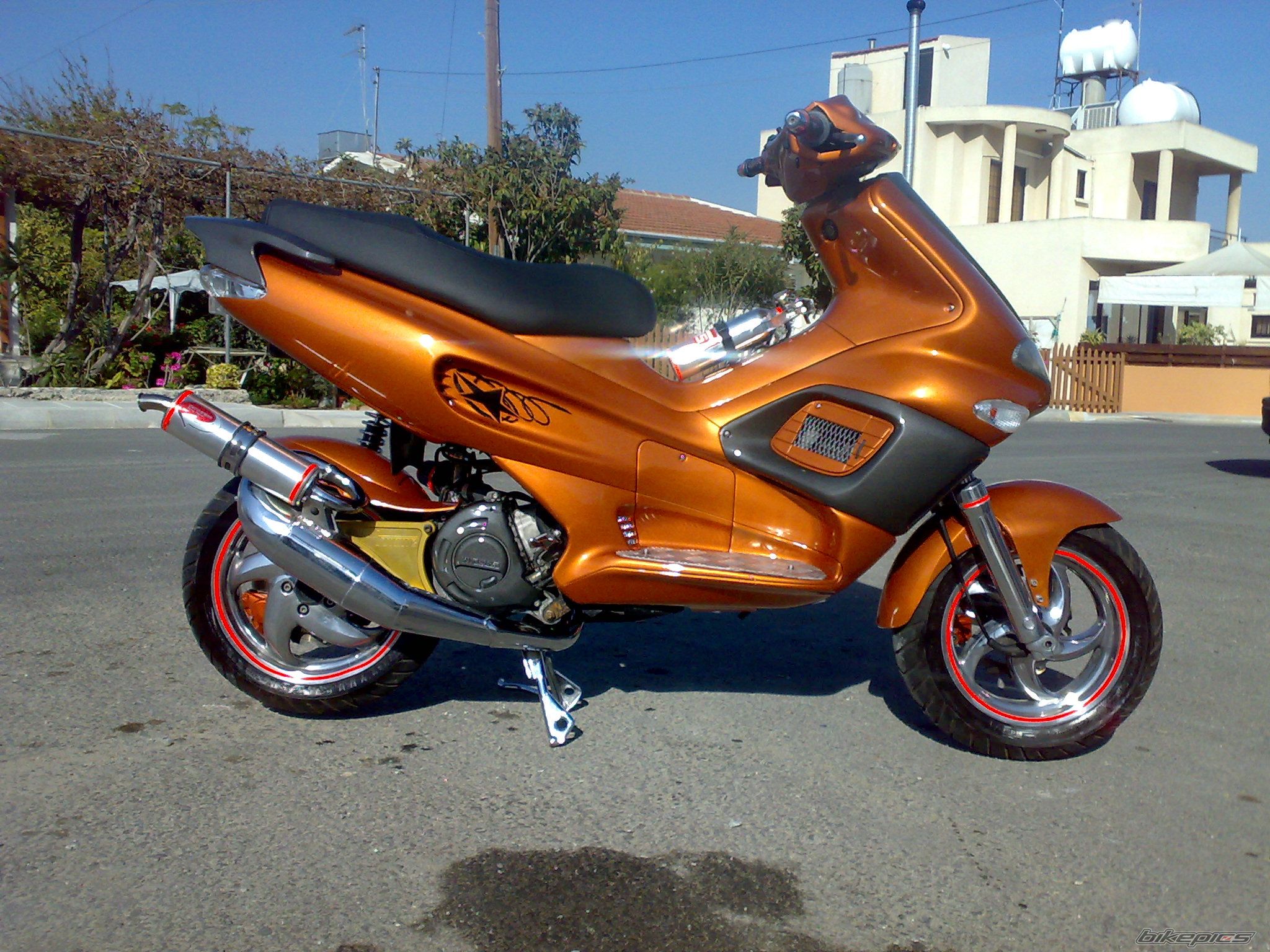 Bike Photo 1549761