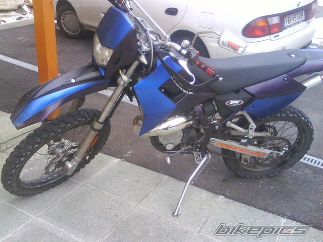 Photo 1549806