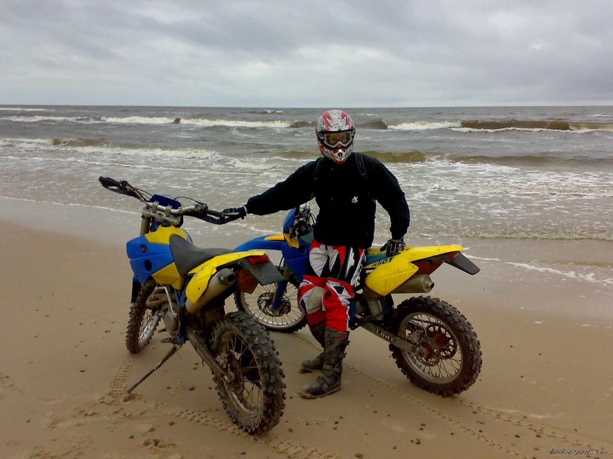 Photo 1549840
