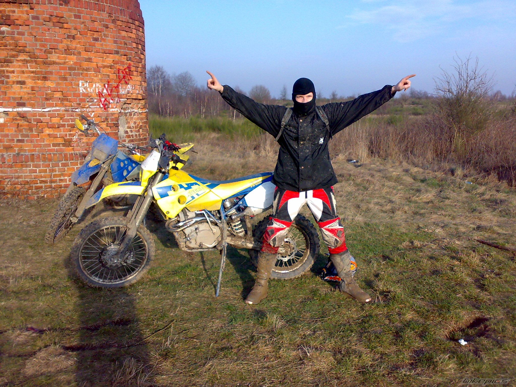 Photo 1549843
