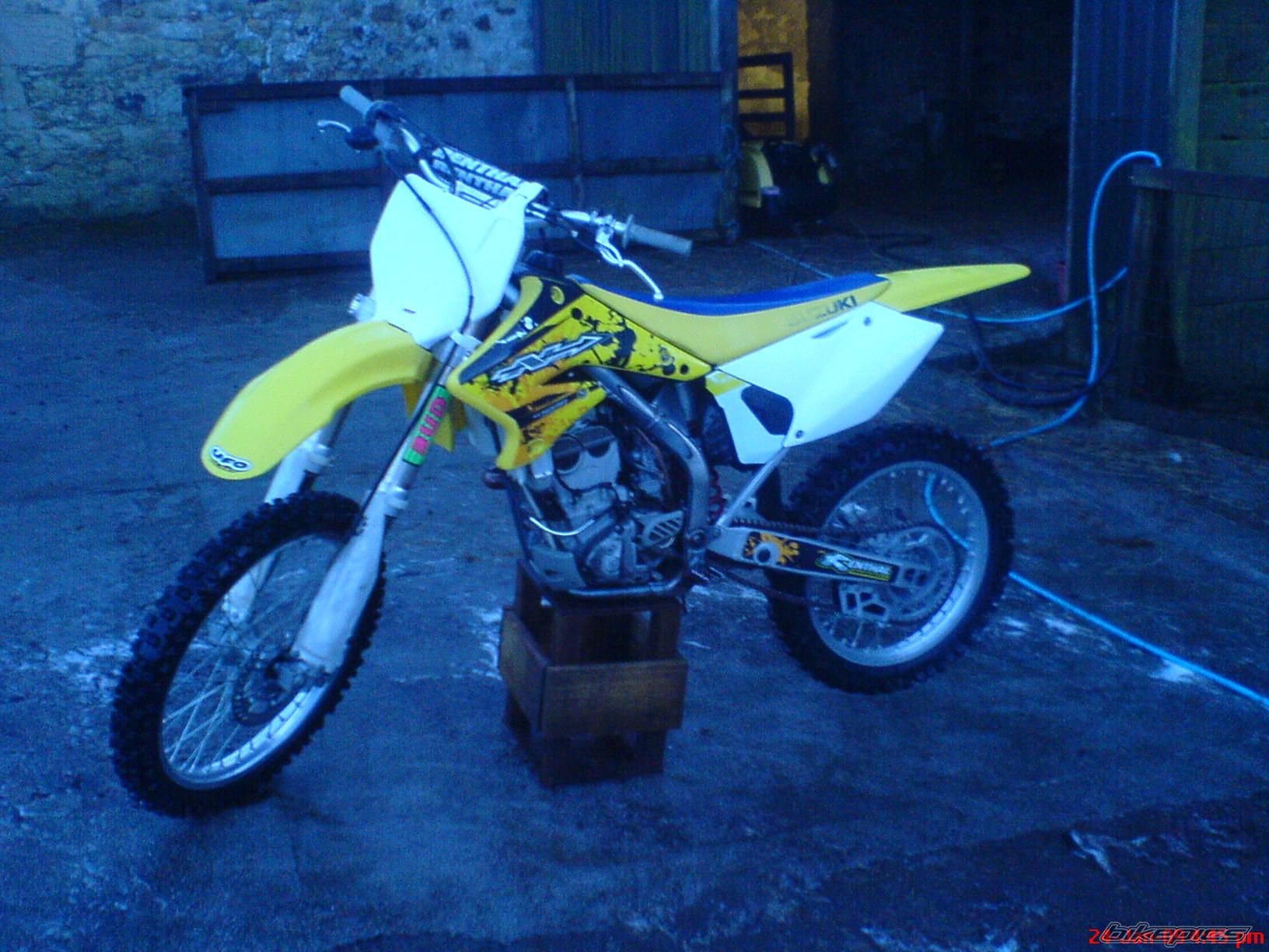 Photo 1550076