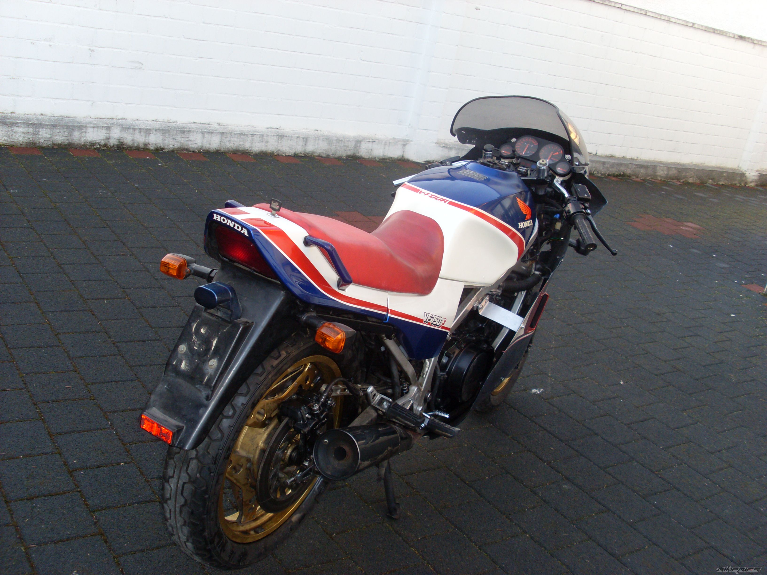 Photo 1550125