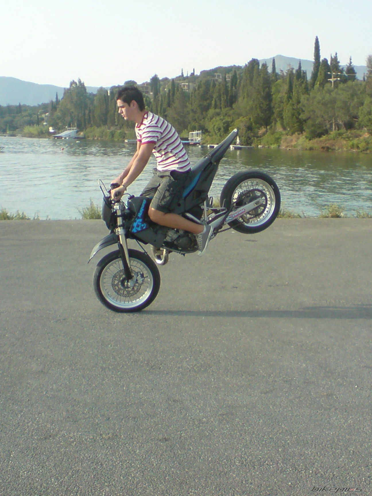 Photo 1550639