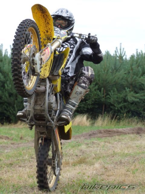 Photo 1551051