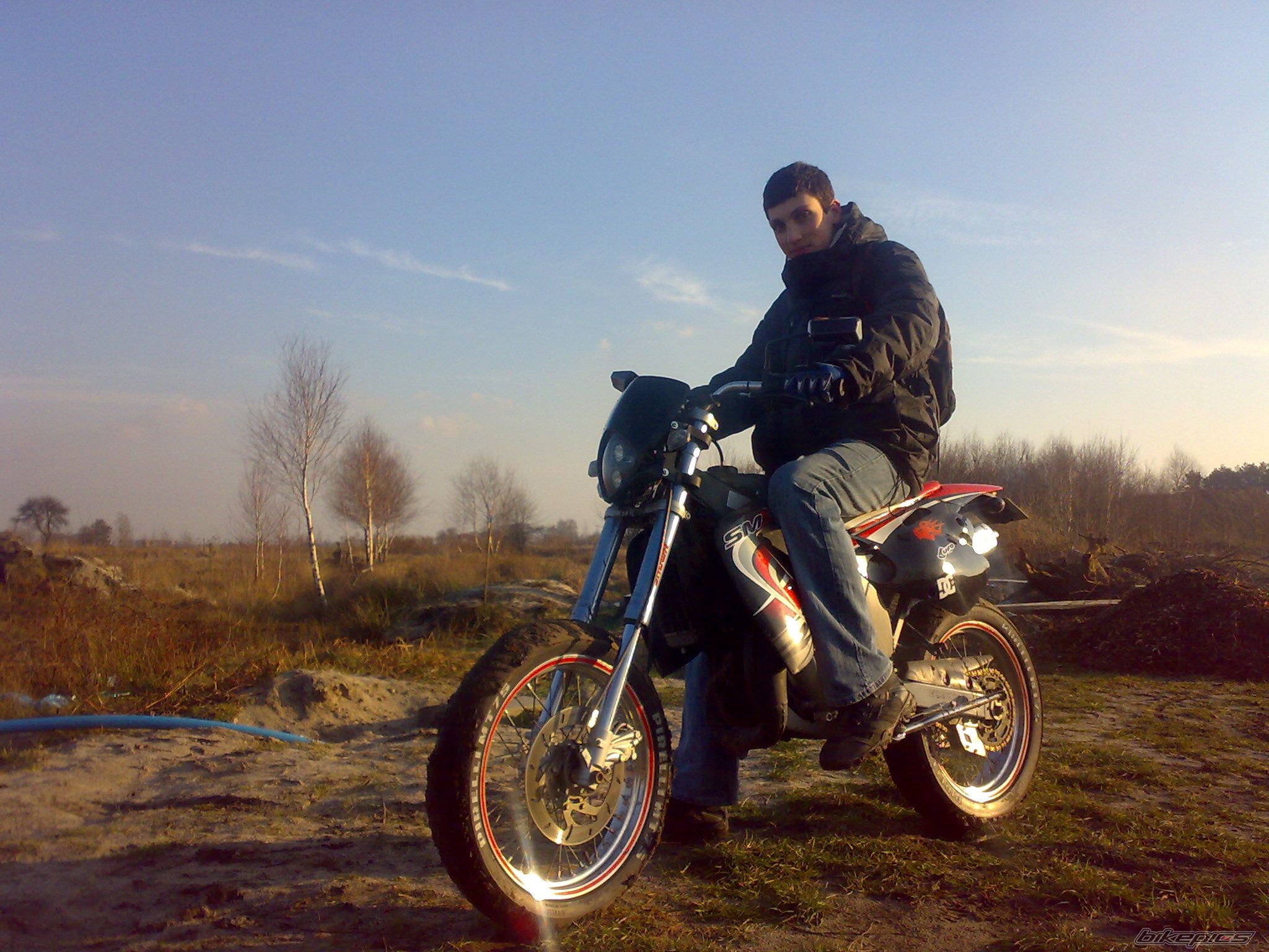 Photo 1551116