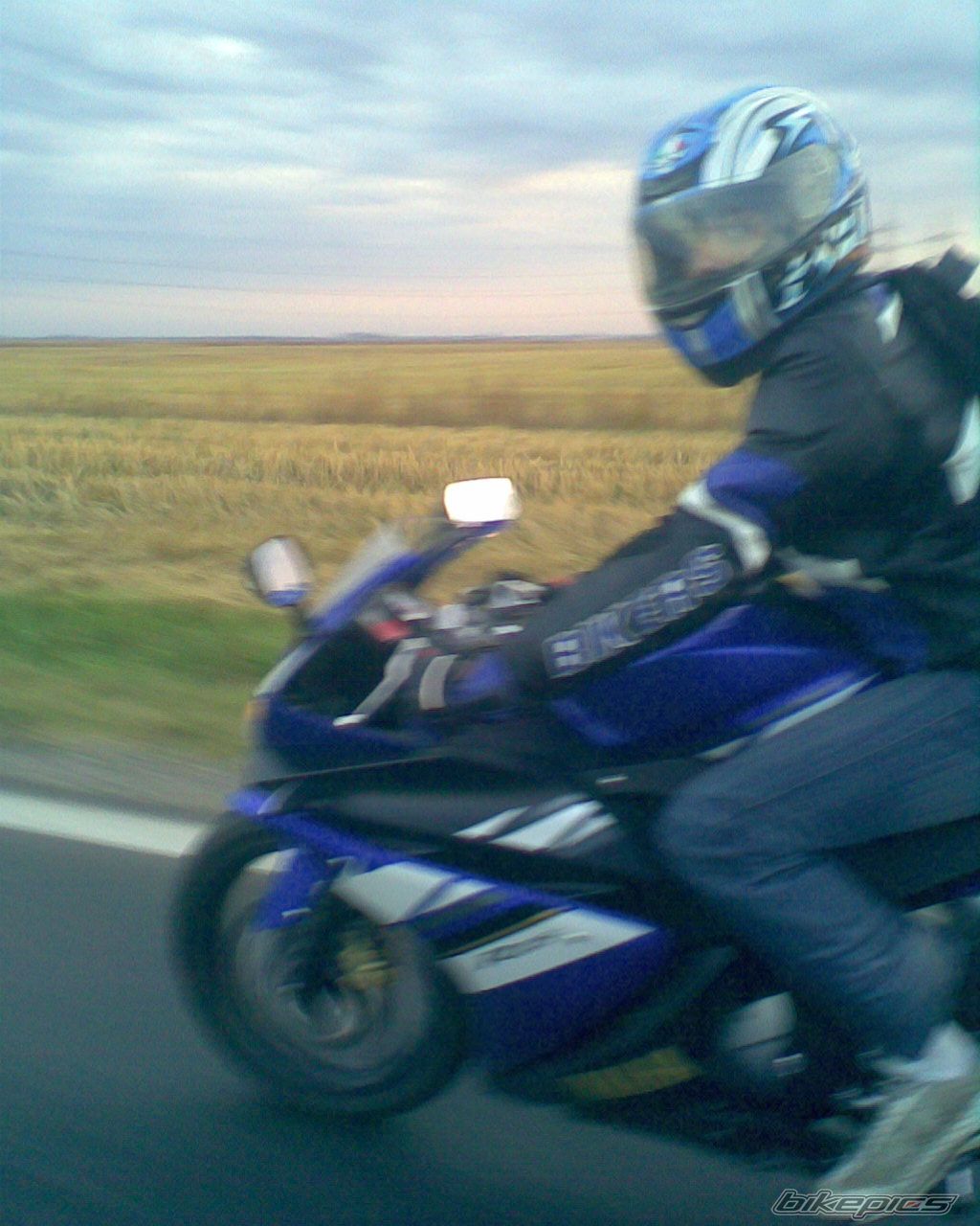 Photo 1551463