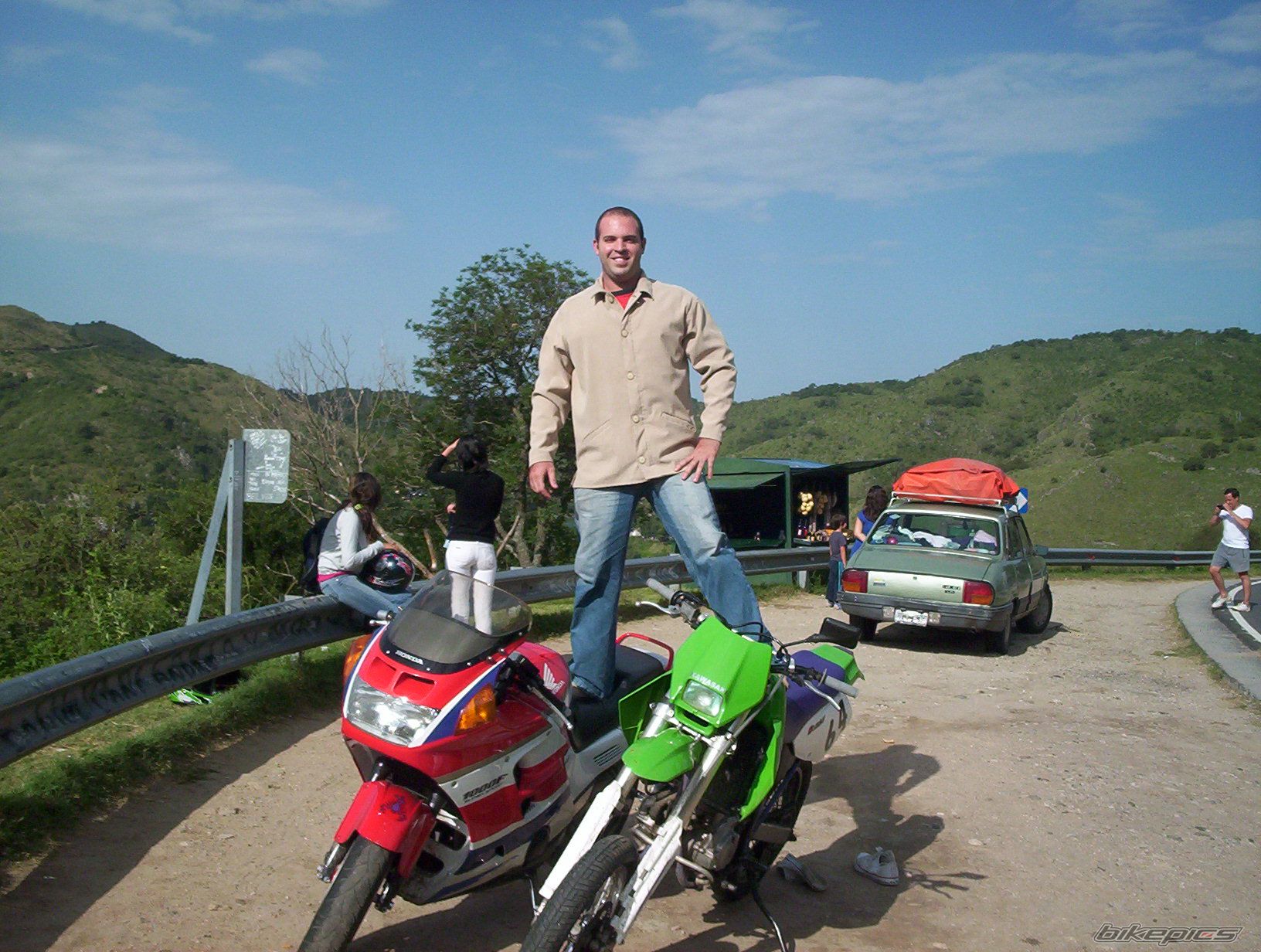 Photo 1551568