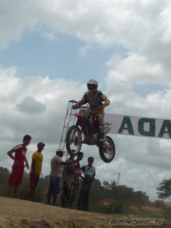 Photo 1551615