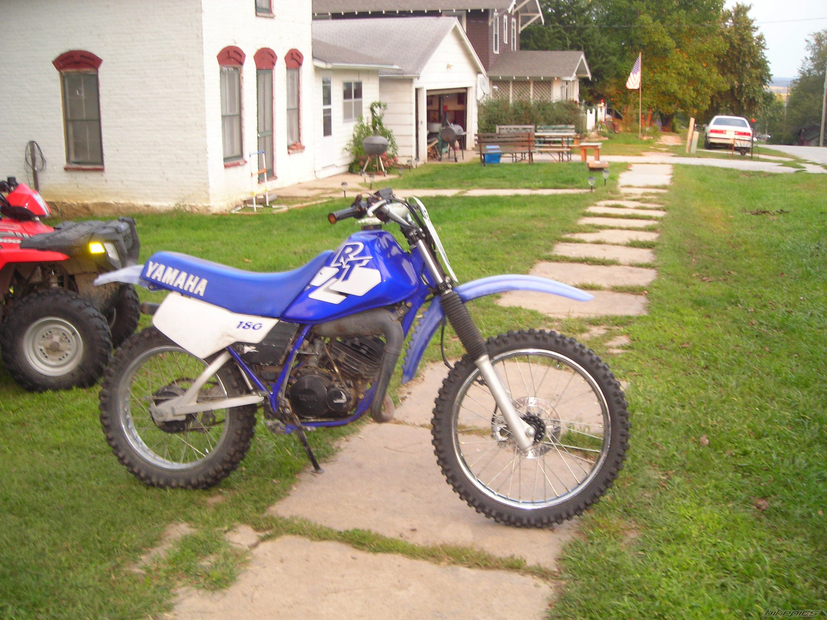 Photo 1551709