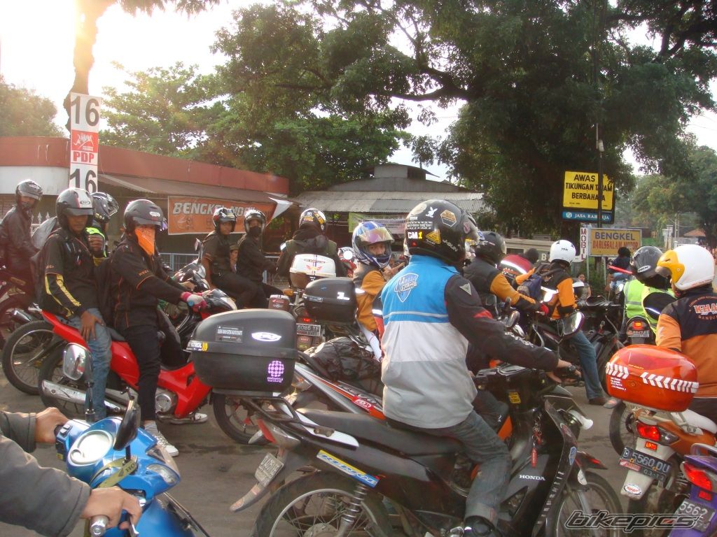 Photo 1551834