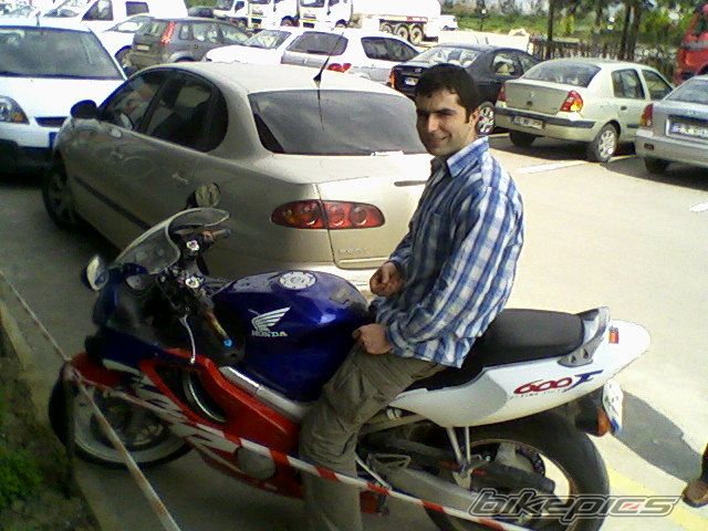 Photo 1552002