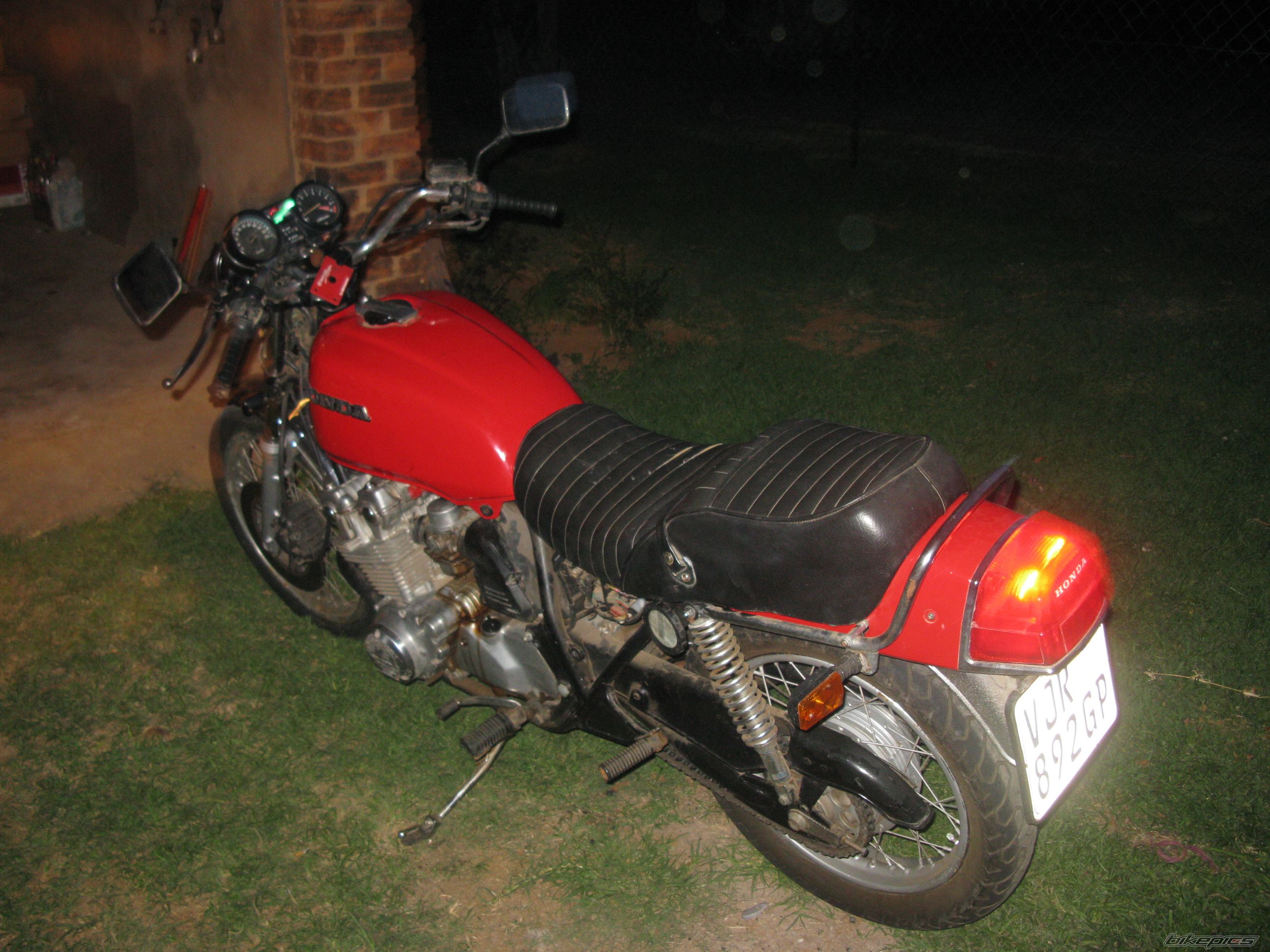 Photo 1552032