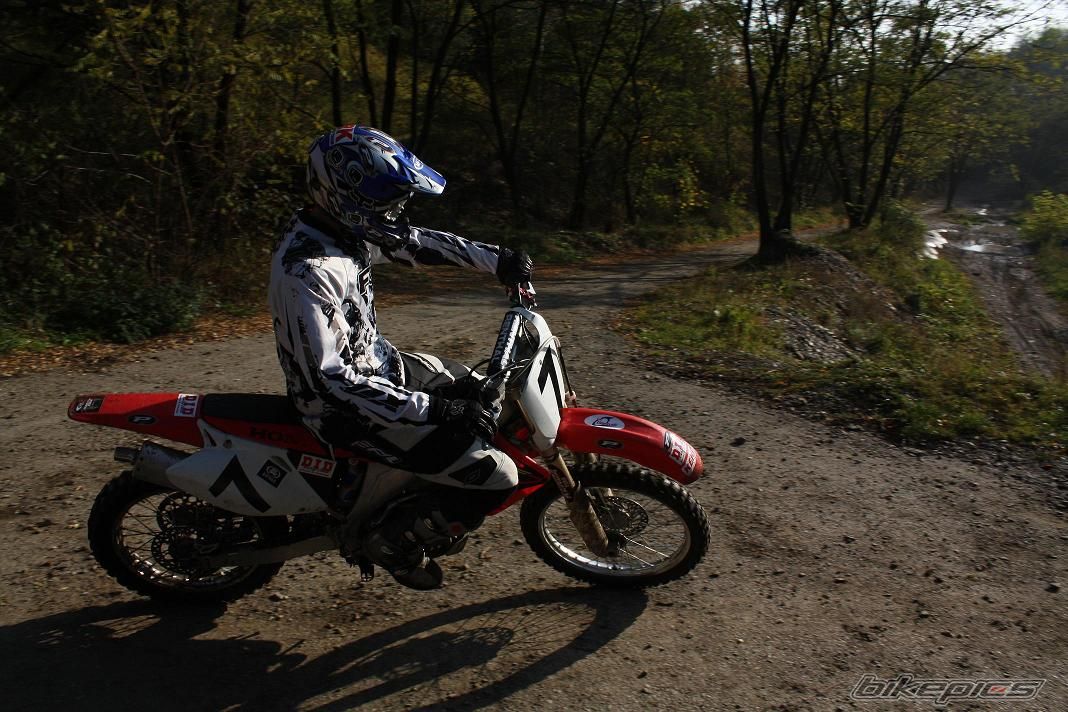 Photo 1552177