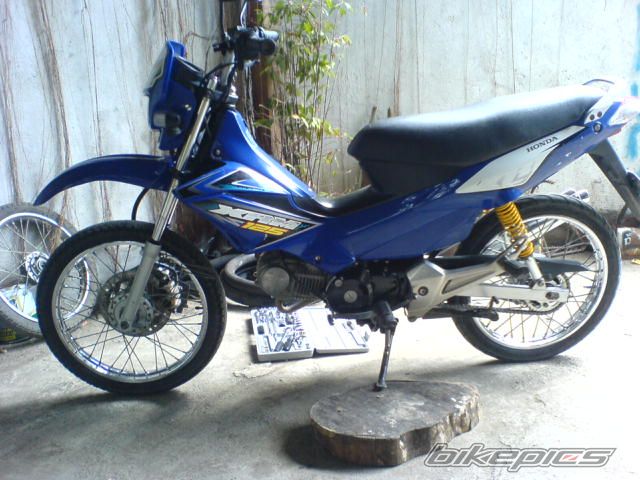 Photo 1552201