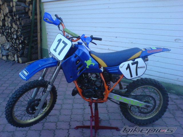 Photo 1552210