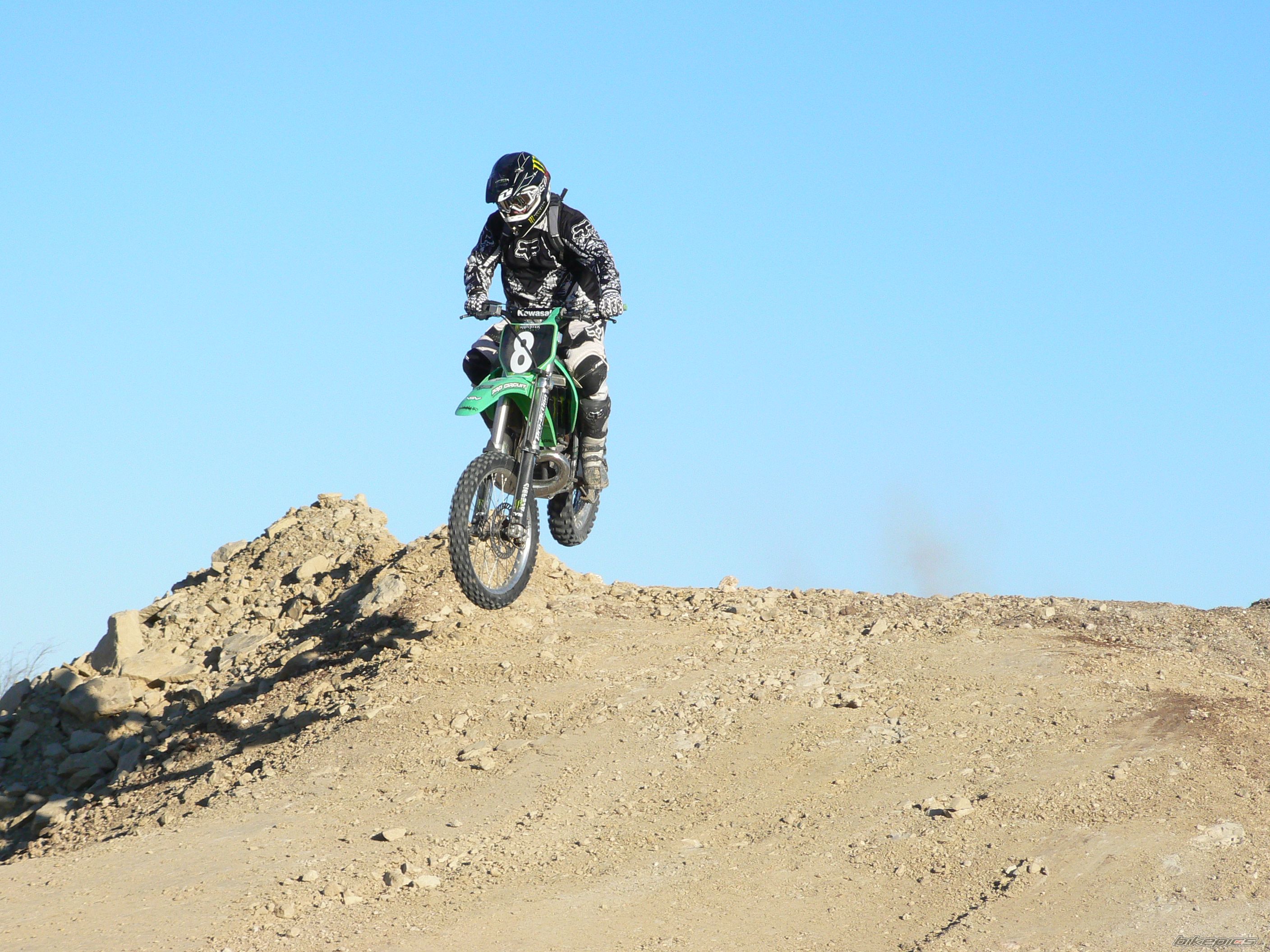 Photo 1552321