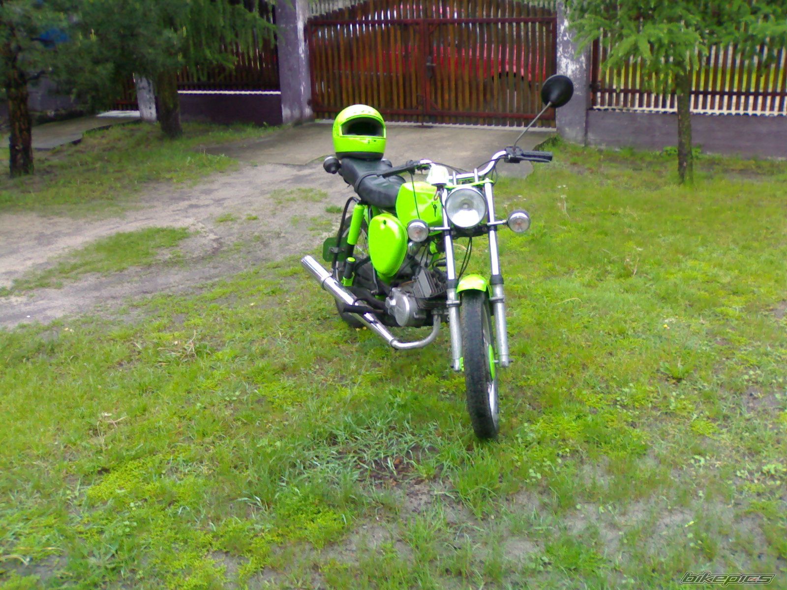 Photo 1552443