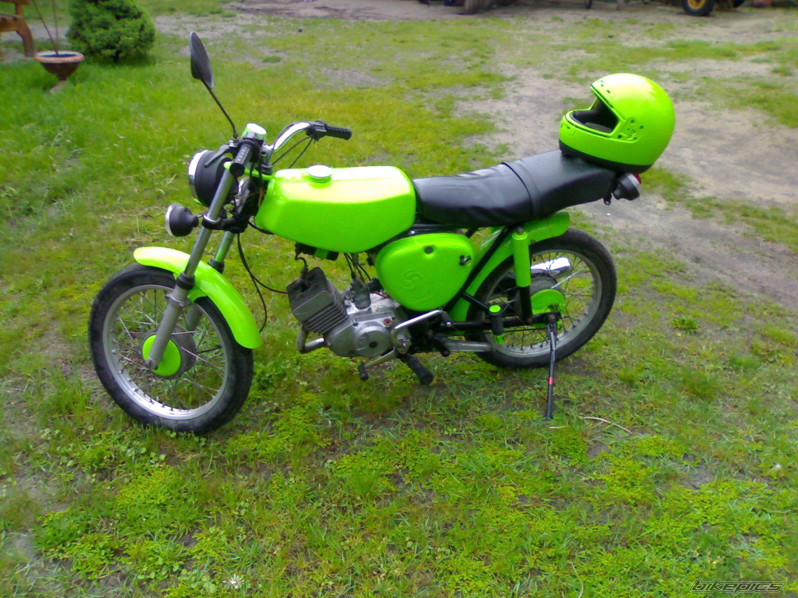 Photo 1552453