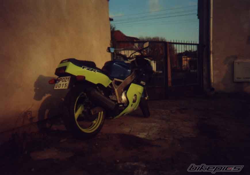 Photo 1552694
