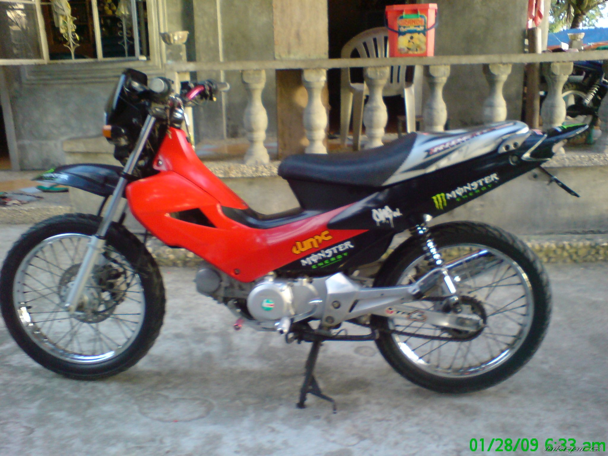 Photo 1552854