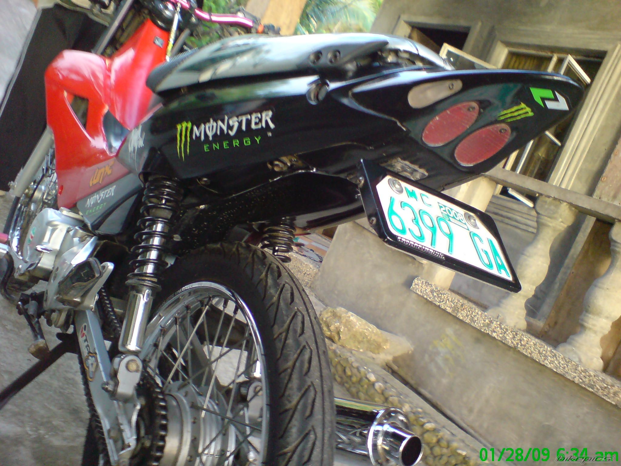 Photo 1552889
