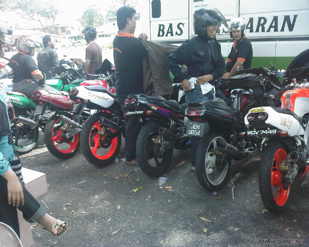 Photo 1552908