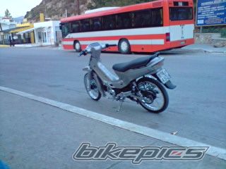 Photo 1552977