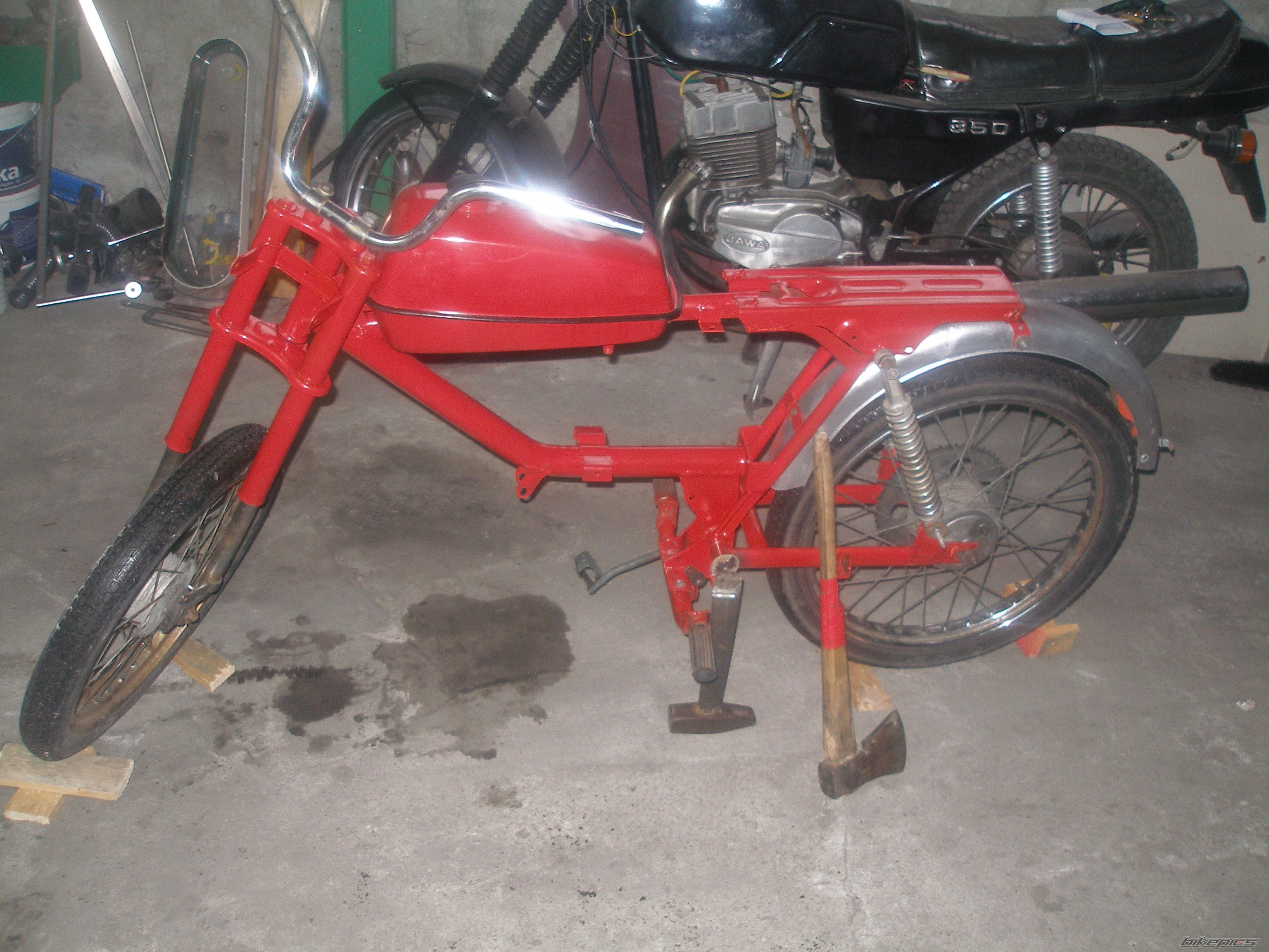 Photo 1552994