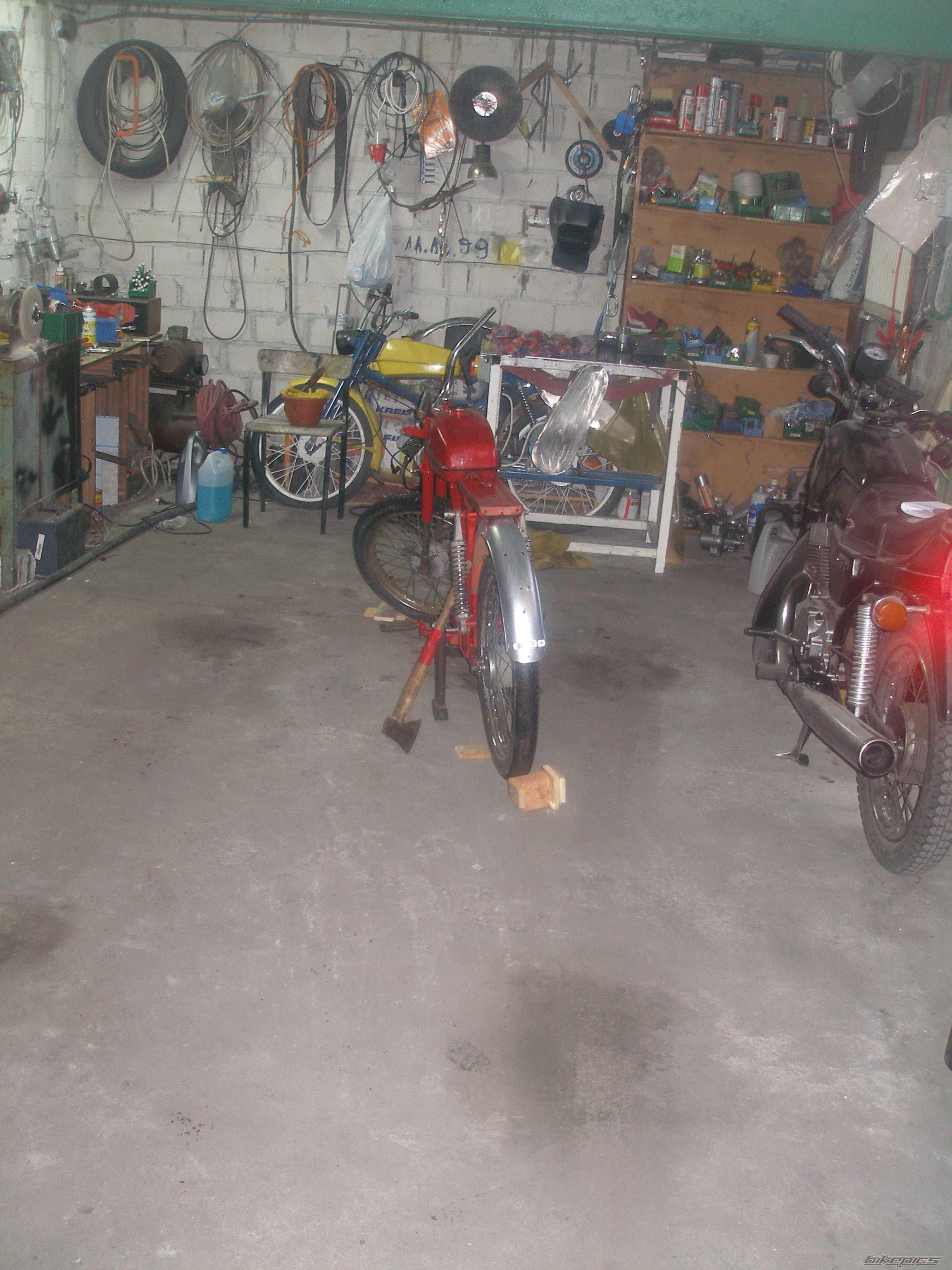 Photo 1552996