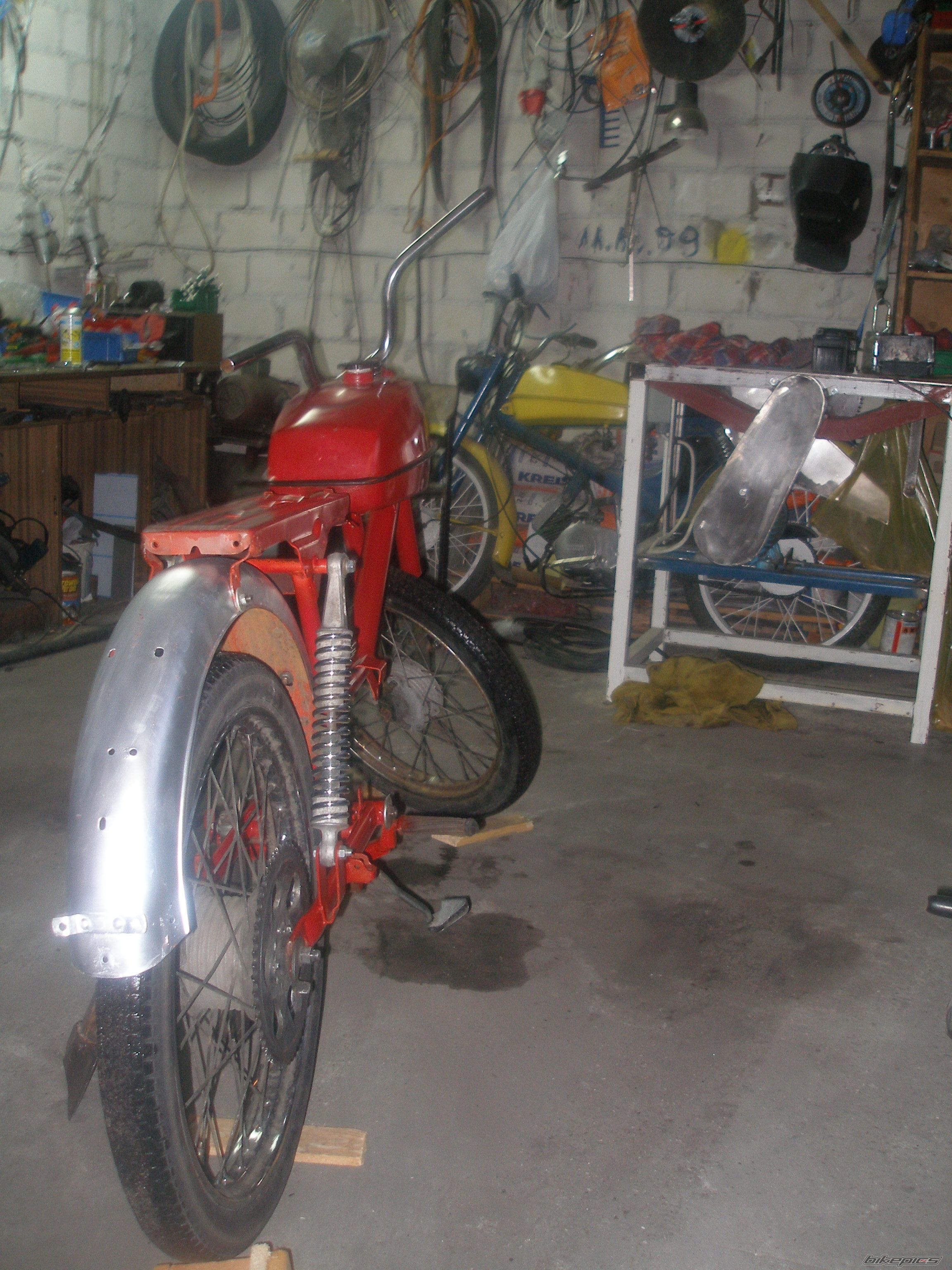 Photo 1552998