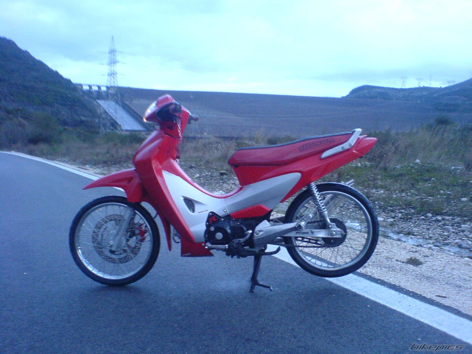 Photo 1553079