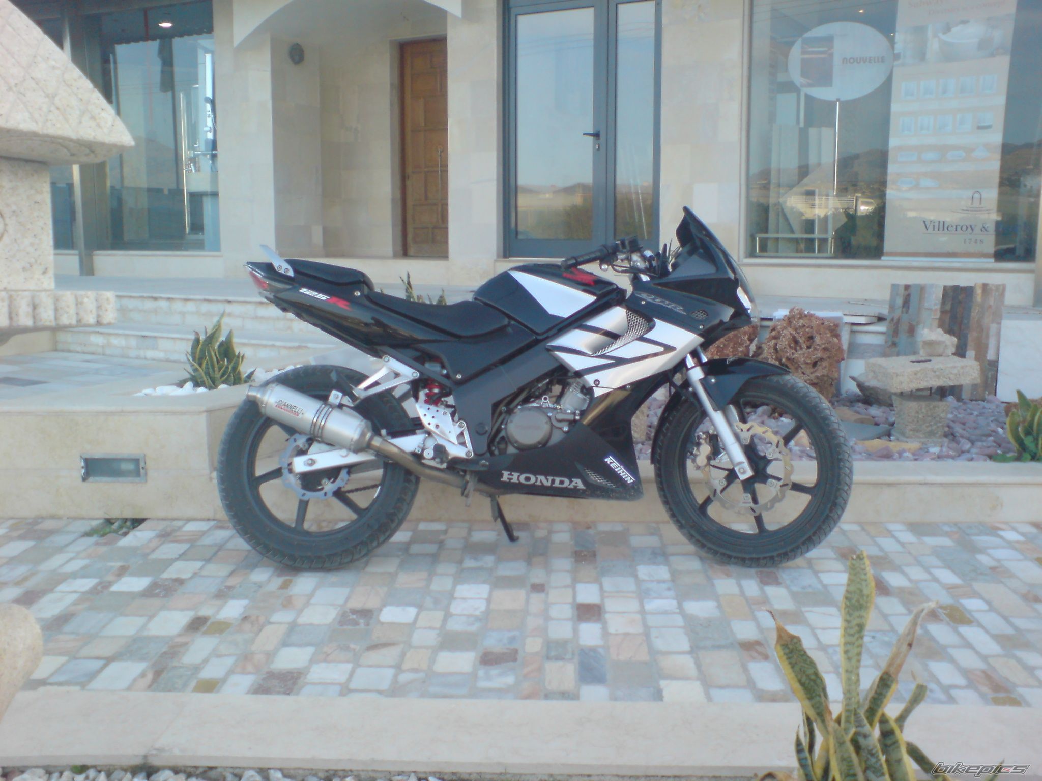 Bike Photo 1553244