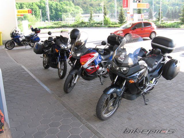 Photo 1553444