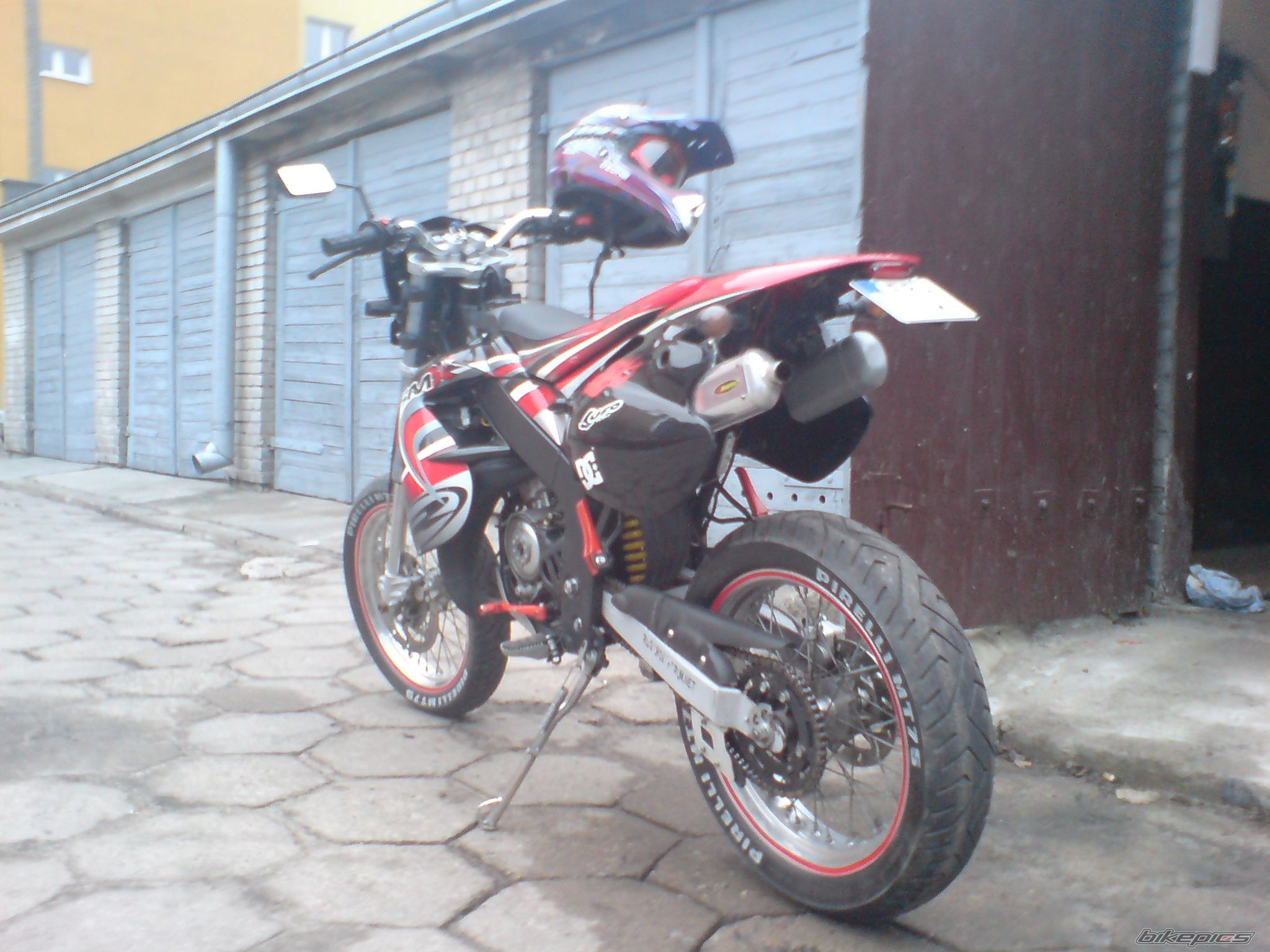 Photo 1553725