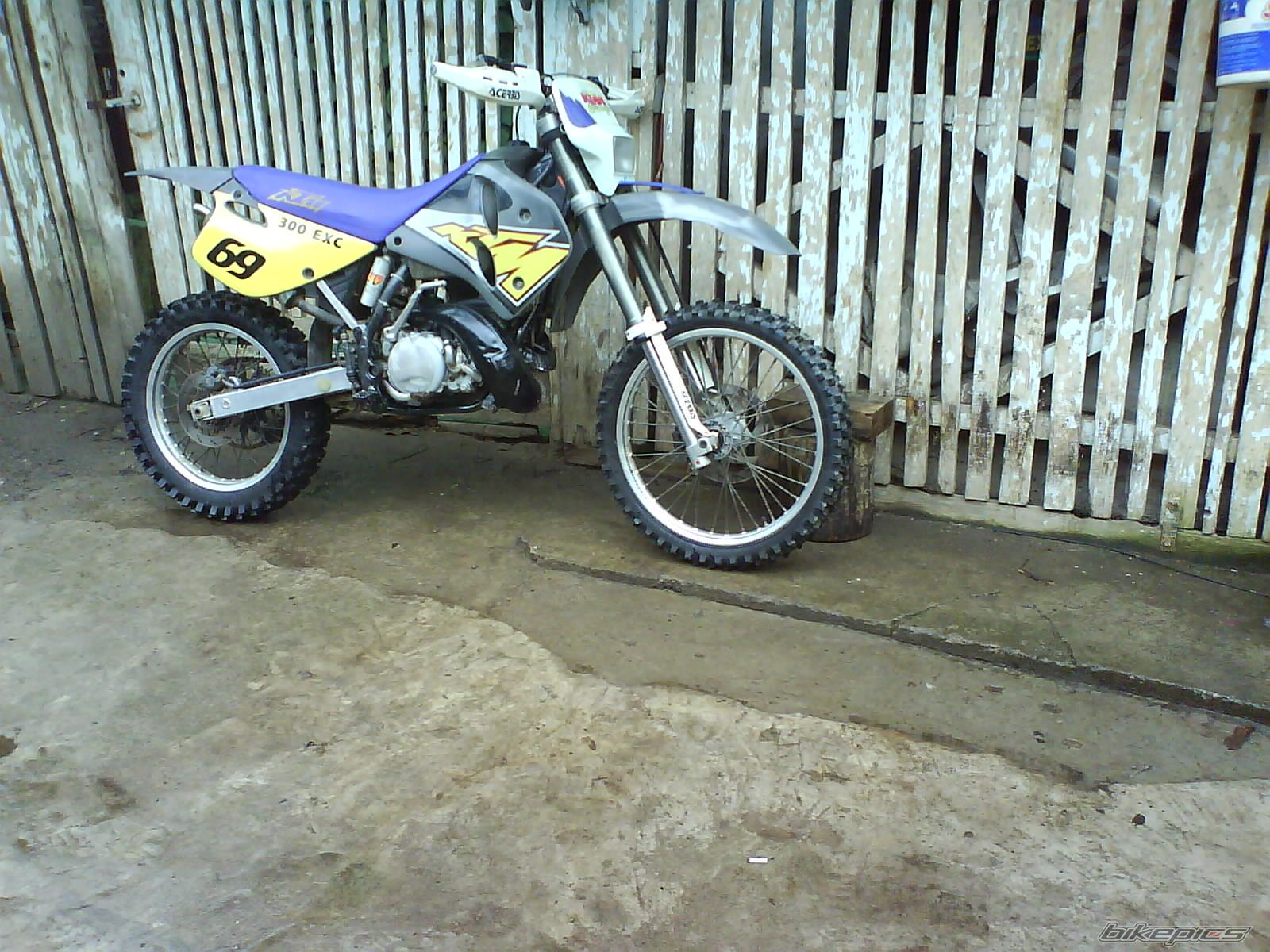 Photo 1553755