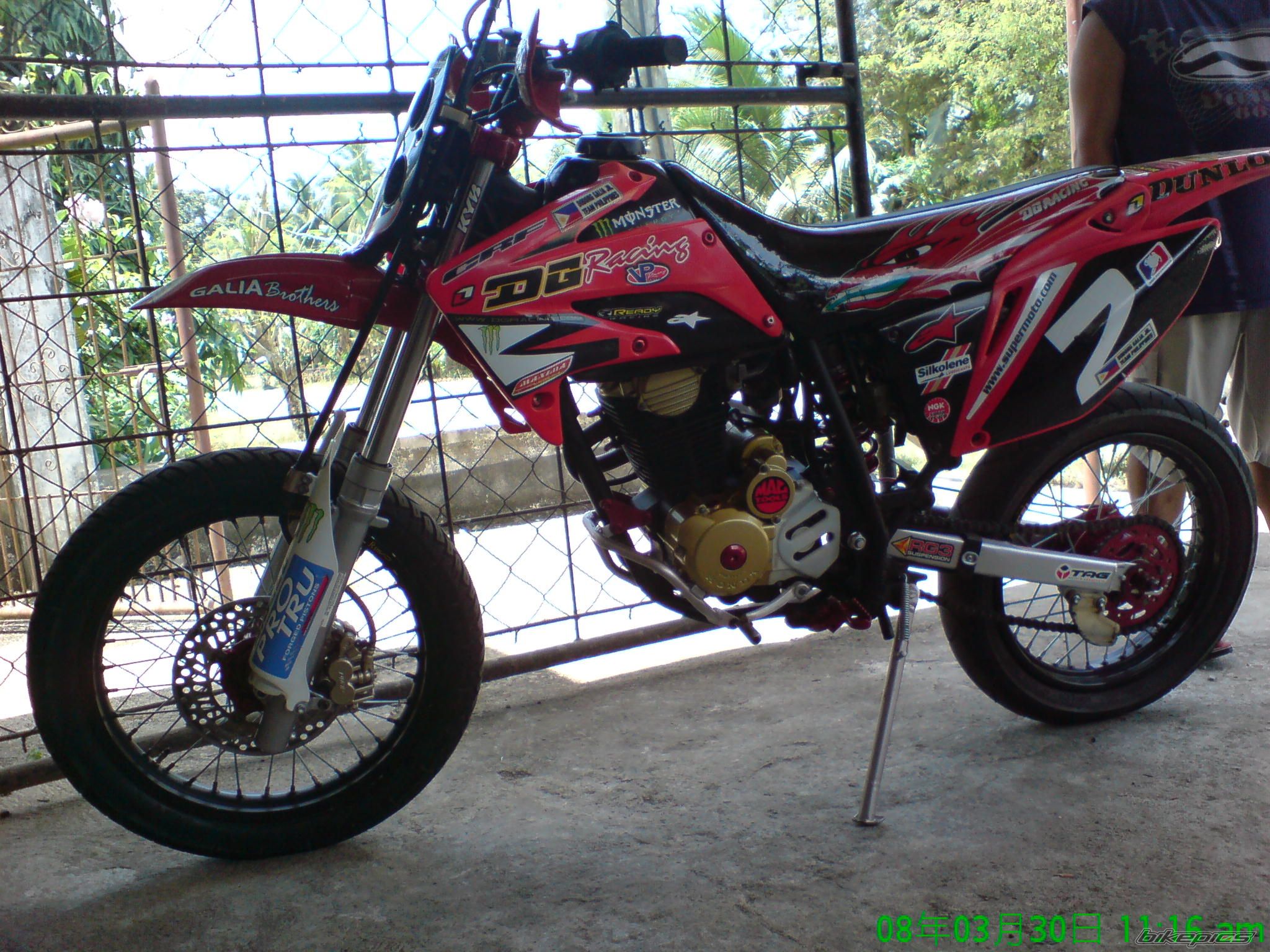 Photo 1553876