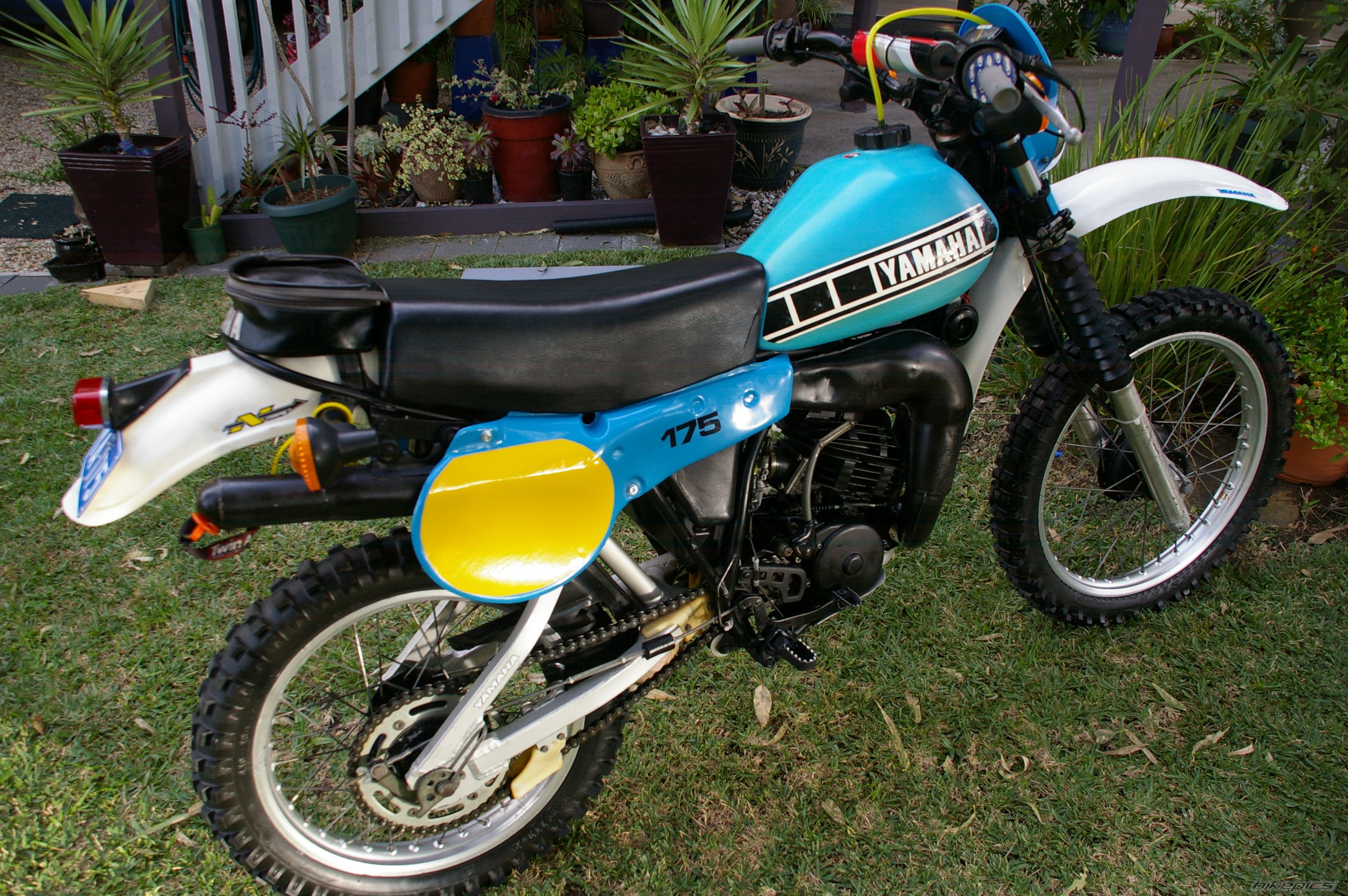 Bike Photo 1553895