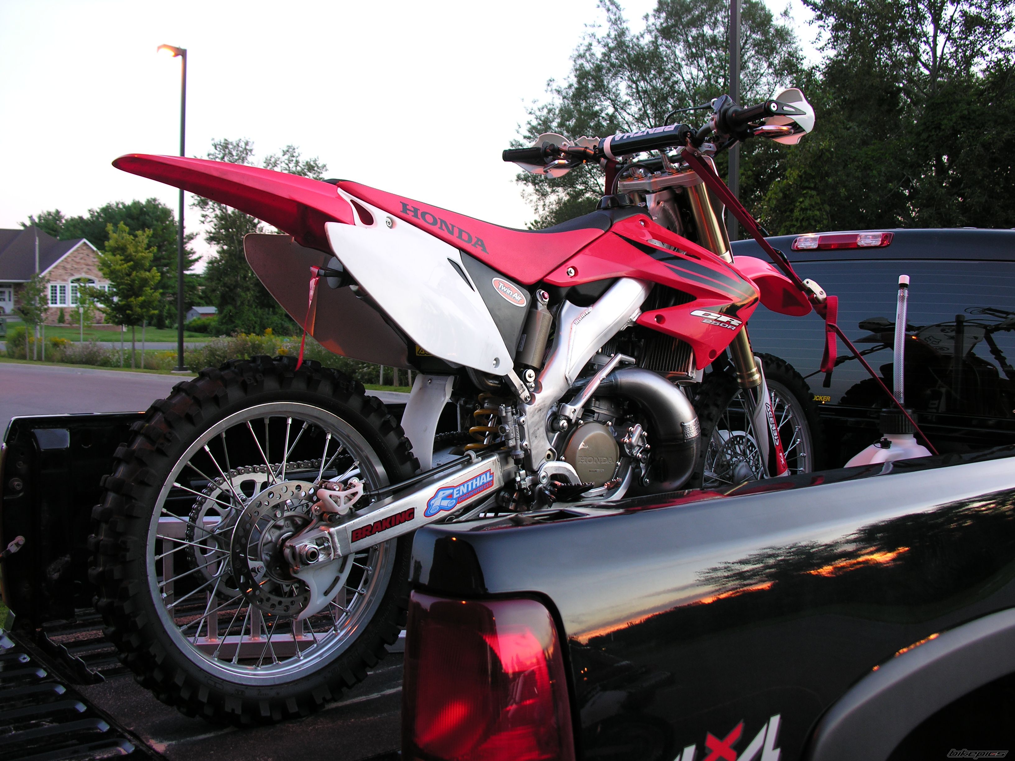 Bike Photo 1553931