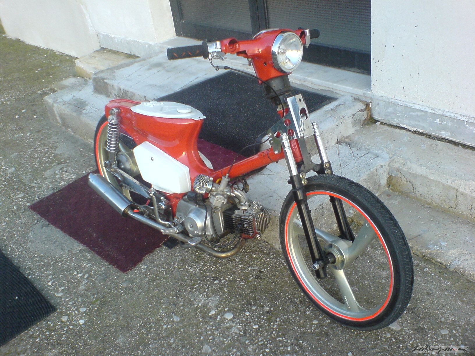 Photo 1554108