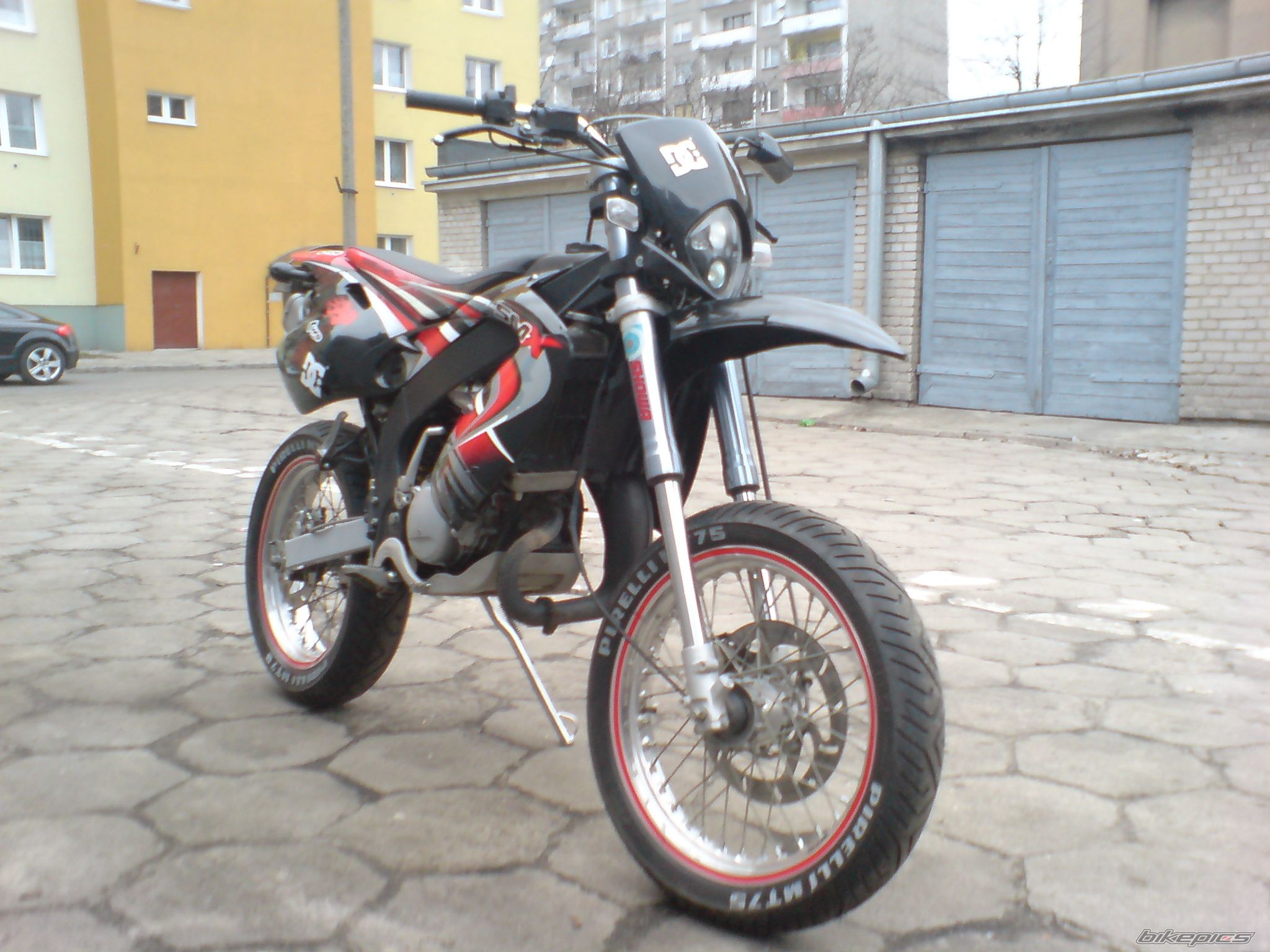 Photo 1554368